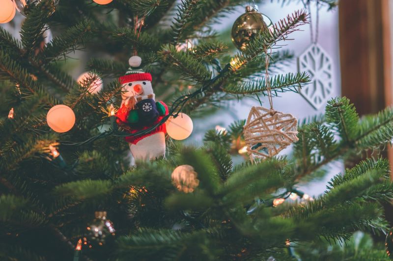 Can You Flock Your 9 Foot Artificial Christmas Trees?